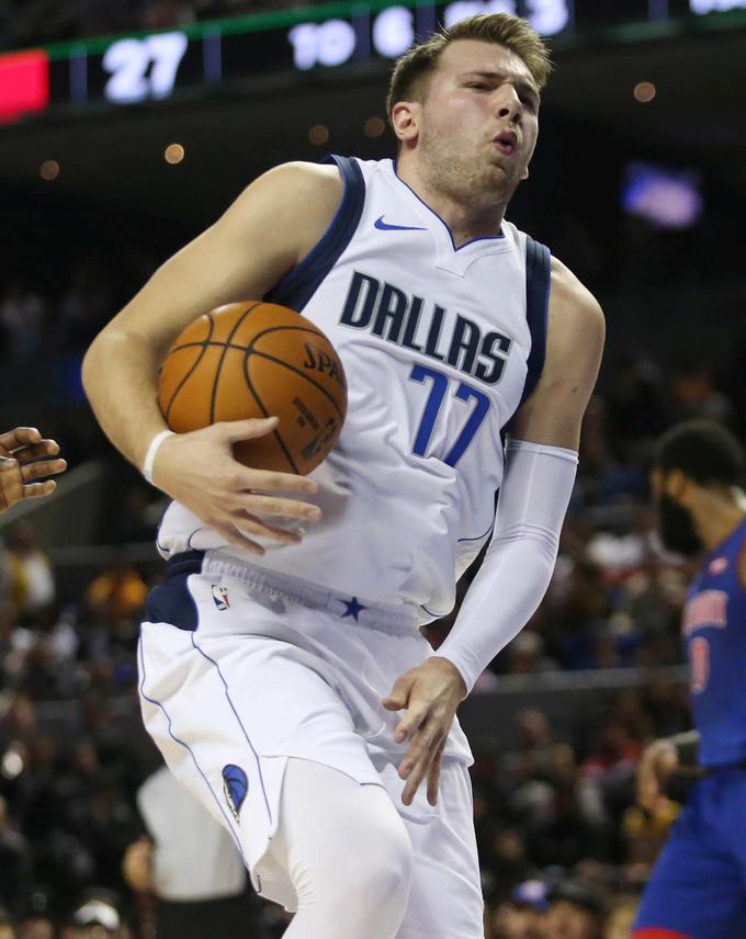 Dončić spada med najbolj priljubljene košarkarje v ligi NBA. | Foto: Reuters