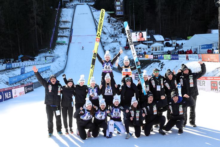 Ljubno ob Savinji NIka Prevc Nika Križnar | Foto: www.alesfevzer.com