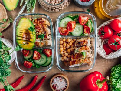 40 receptov za meal prep, ki vam olajša pripravo obrokov