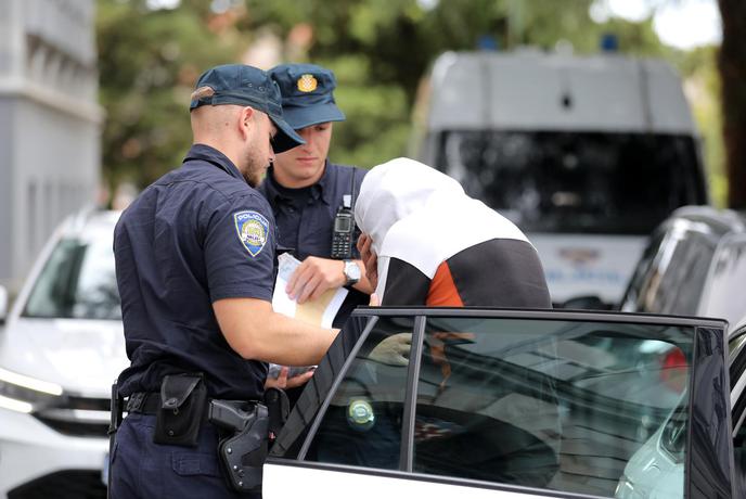 Šokantne podrobnosti kriminalne združbe, ki je brutalno pretepla slovenskega najstnika