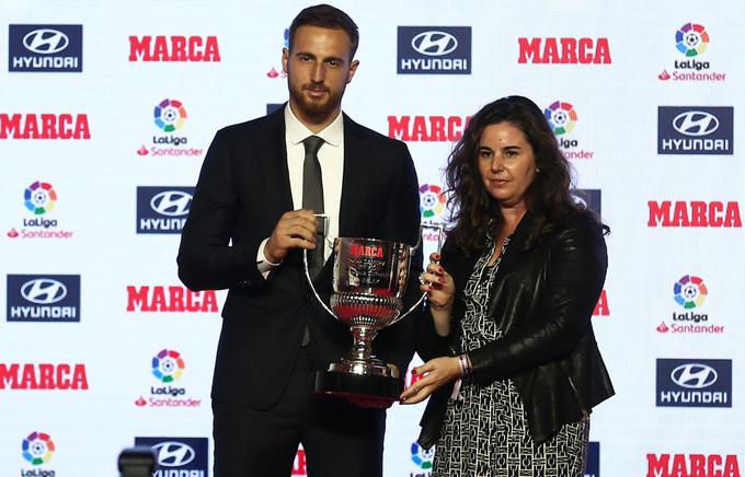 Ta teden je še tretjič v nizu prejel nagrado zamora za čuvaja mreže z najmanjšim številom prejetih zadetkov v španski ligi. | Foto: Getty Images