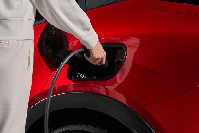 Prehod na električni avto še nikoli ni bil tako preprost