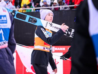 V živo: izjemna napoved Nike Prevc na preizkusu olimpijske skakalnice