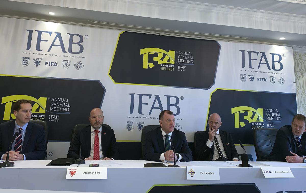 Ifab | Mednarodni odbor za nogometna pravila Ifab bo v soboto zasedal na Škotskem. | Foto Guliverimage