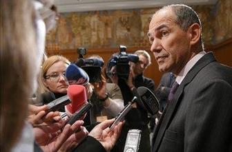 Velik padec podpore Socialnim demokratom
