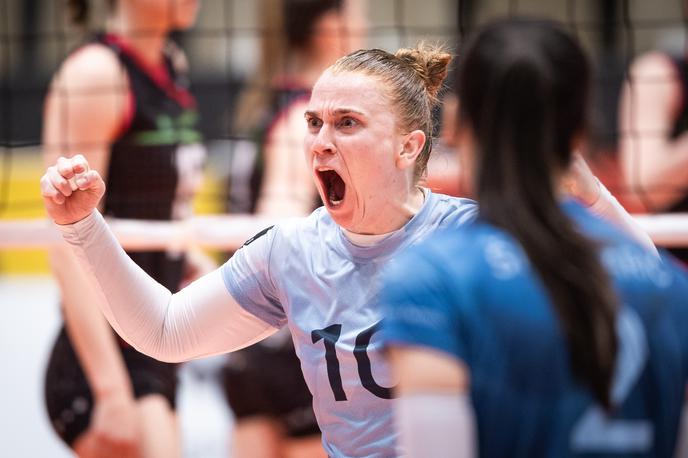 Sara Najdič | Sara Najdič je nazadnje igrala za Calcit Volley, zdaj pa bo oblekla dres Gen-I Volleyja. | Foto Jure Banfi
