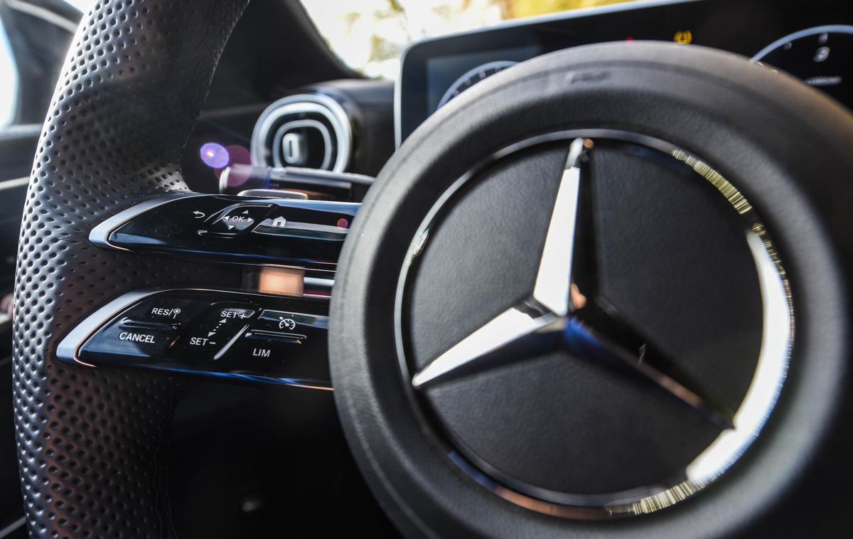 Mercedes-benz razred C 300 d | Foto Gašper Pirman