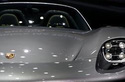 Porsche z vsakim avtomobilom v povprečju zasluži 16.950 evrov