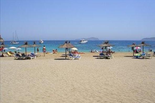 Ibiza - otok ekstravagance