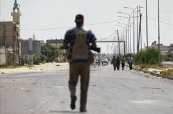 Libijski uporniki naj bi zavzeli mesto Zliten