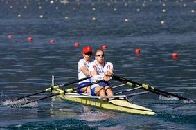 Četverec in dvojni dvojec v polfinale