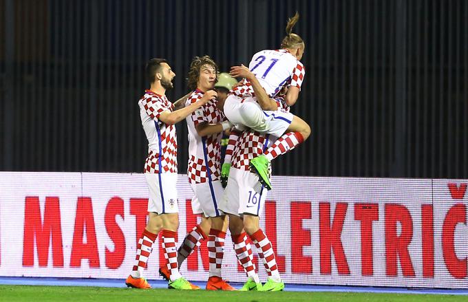 Marca lani je Nikola Kalinić na zagrebškem štadionu Maksimir odločil tekmo z Ukrajino. Zadel je za zmago Hrvaške z rezultatom 1:0.  | Foto: Reuters