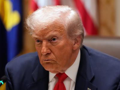 Ameriški predsednik Trump grozi Argentini