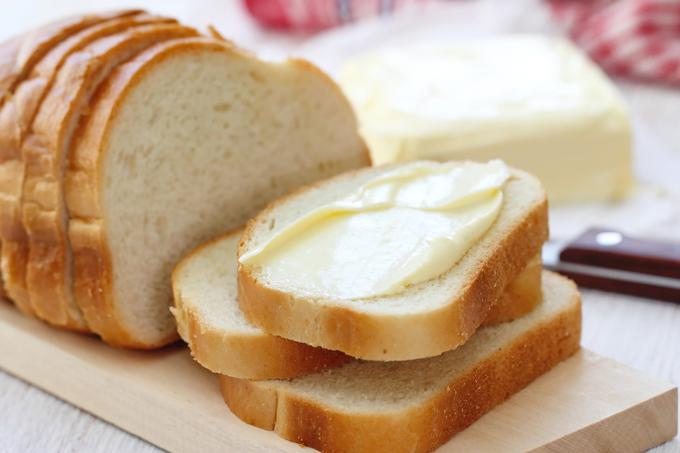 Vsebnost soli v kruhu bodo zmanjšali za pet odstotkov. | Foto: 