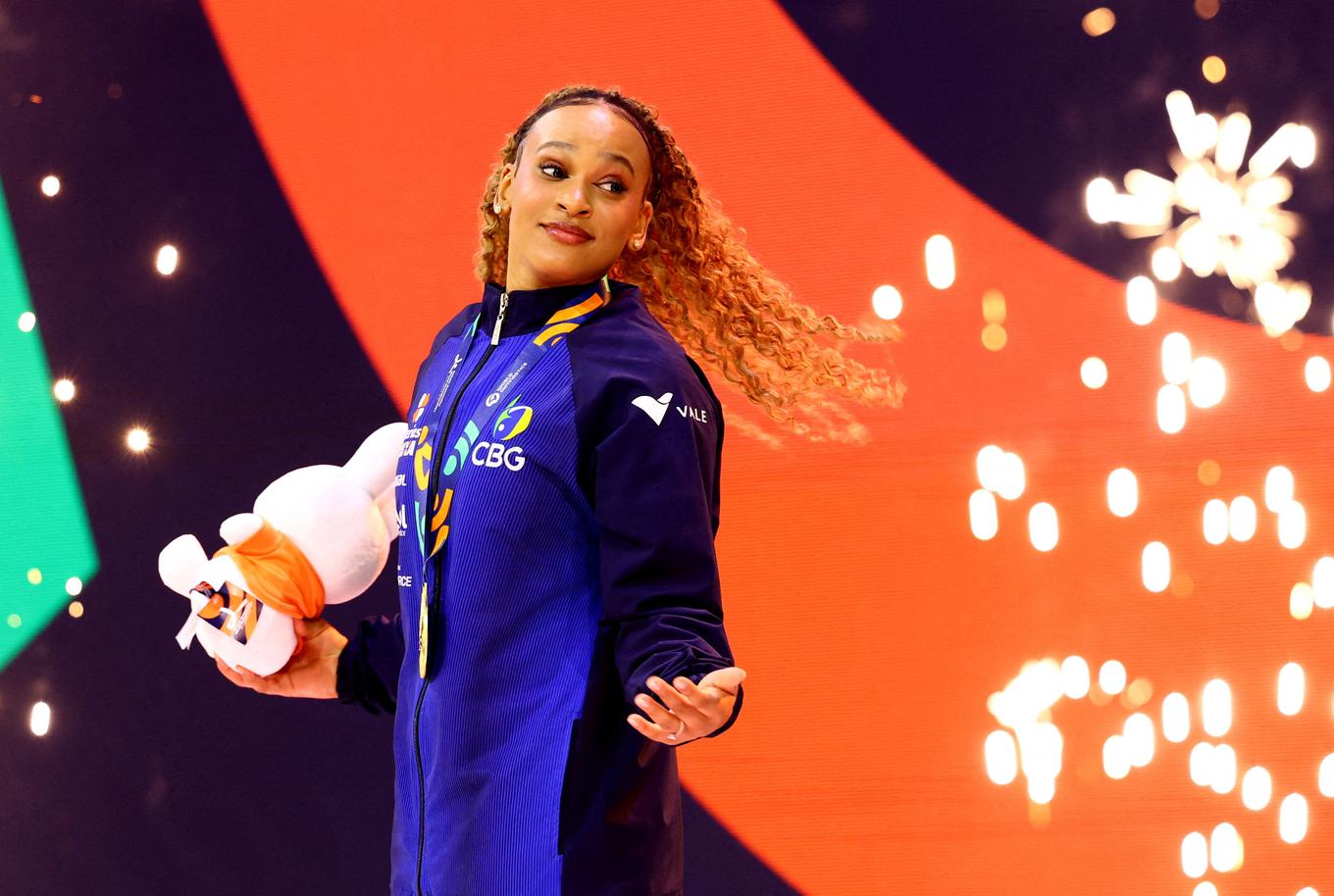 Rebeca andrade se je vrnila s svetovnim naslovom