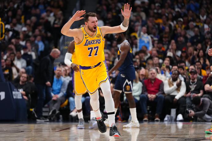 Luka Dončić, Los Angeles Lakers | Luka Dončić se je podpisal pod trojni dvojček. | Foto Guliverimage