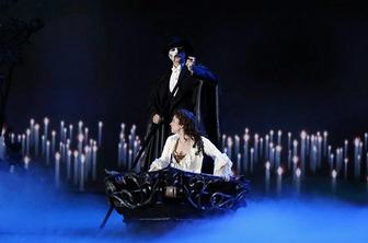 Angleška opera bo na oder postavila sodobne muzikale
