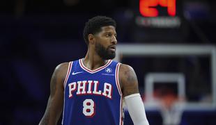 Zvezdnik lige NBA Paul George prestal operacijo levega kolena