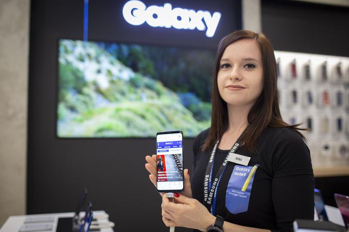 V ljubljanskem Samsung centru, ki ga vodi dolgoletni Samsungov partner podjetje Sgerm mobil, bodo ponujali izdelke njihovega oddelka mobilnih komunikacij. | Foto: Bojan Puhek