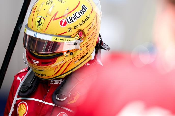 Barcelona Lewis Hamilton | Ko je Lewis Hamilton izstopil iz dirkalnika, ni snel čelade, da ne bi videli solz. | Foto Guliverimage