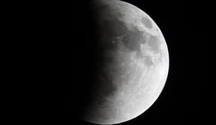 Ne pozabite, ponoči bomo lahko videli popoln lunin mrk