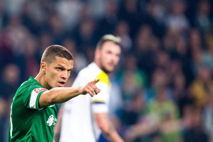 Kapetan Olimpije Darijan Matić verjame, da se lahko zmaji iz slabe igre v drugem polčasu proti Mariboru veliko naučijo in to pokažejo že v sredo v Celju. | Foto: 