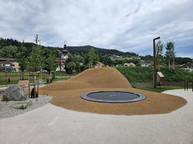 park Jezero, Prevalje