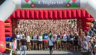 Izkoristite priložnost za razgibavanje in stisk roke Petru Prevcu