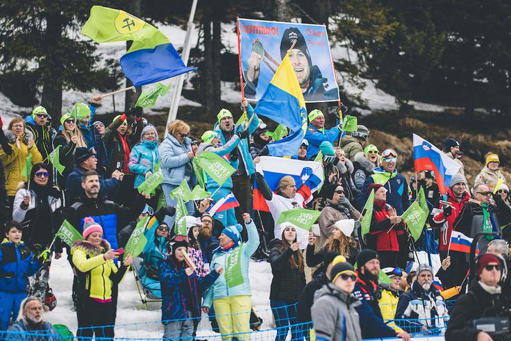 Navijači so poskrbeli za odlično vzdušje.  | Foto: Grega Valančič/Sportida