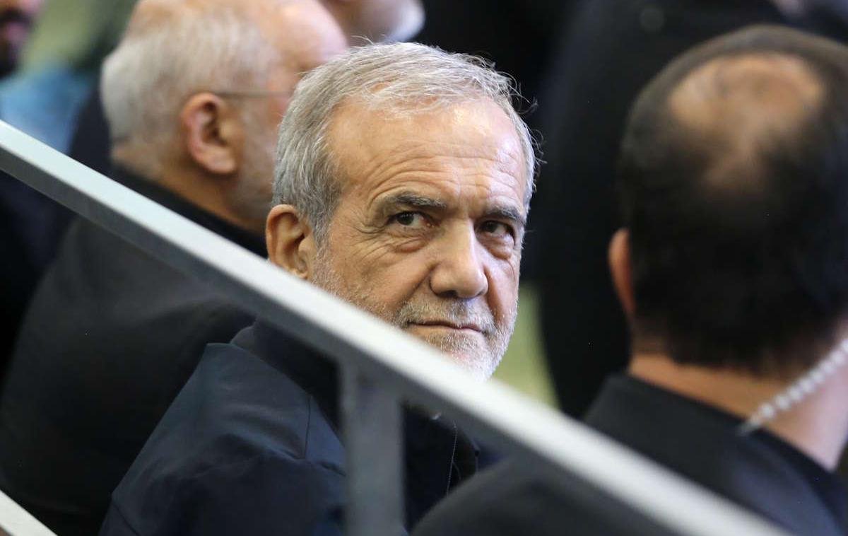 Masud Pezeškian | Iranski predsednik je v televizijskem pogovoru pred približno tednom dni omenil poskus atentata nanj, pri čemer je navedel morebitno uhajanje obveščevalnih podatkov.  | Foto Reuters