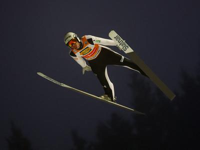 Izjemni Domen Prevc zagospodaril tudi v Klingenthalu!