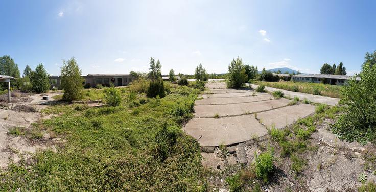Zemljišče ob mestni vpadnici. | Foto: 