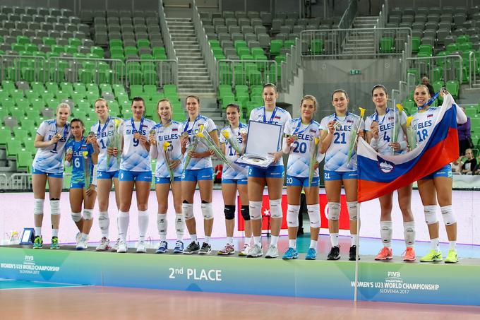 Slovenske odbojkarice do 23 let so na domačem svetovnem prvenstvu leta 2017 zaigrale v finalu in osvojile srebrna odličja. | Foto: Morgan Kristan/Sportida