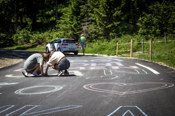 Dogajanje na slovenskih cestah na očeh svetovne javnosti #video