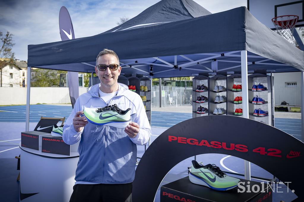 Intersport test tekaških copat