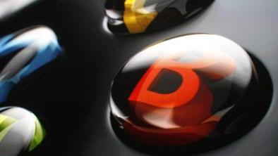 Microsoft popustil: Xbox One z manj omejitvami