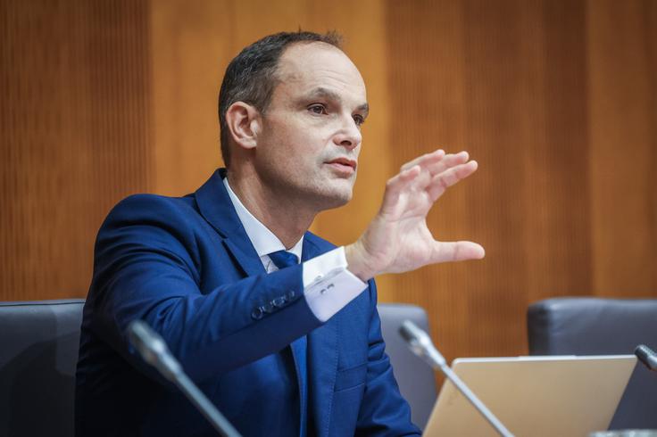 Logar se področju športa v predstavitvi ni posvetil.  | Foto: STA