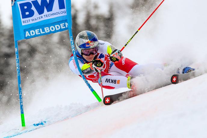 Marco Odermatt | Marco Odermatt slavi še četrto veleslalomsko zmago sezone. | Foto Guliverimage