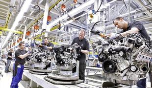 Daimler bo investiral 1,5 milijarde v novo tovarno motorjev