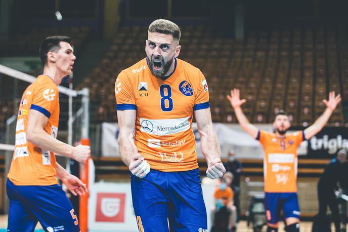 Pokal CEV: ACH Volley - Barkom Kažani Lviv | Odbojkarji ACH Volleyjaso z zanesljivo zmago odprli CEV Challenge Cup. | Foto Grega Valančič/Sportida