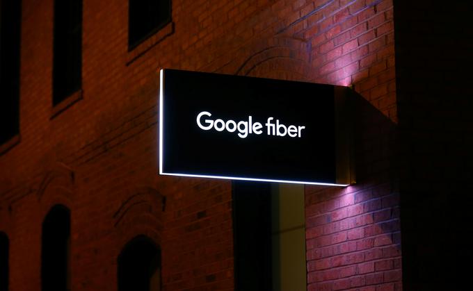 Google Fiber, superhitri internet, so prvič vzpostavili v Kansasu. | Foto: Reuters