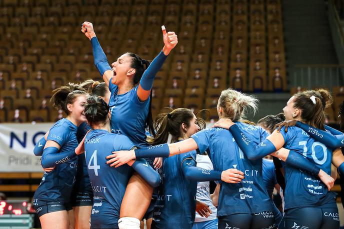 Nova KBM Maribor : Calcit Volley finale pokal Slovenije | Kamničanke so do zmage prišle po petih nizih. | Foto Matic Klanšek Velej/Sportida