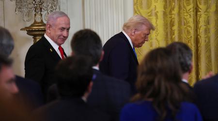 Trump v bran Bibiju: Nemudoma nehajte ali pa ga pomilostite!