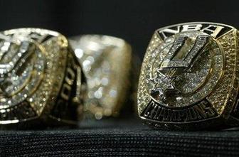 LA Lakers spet na prestolu
