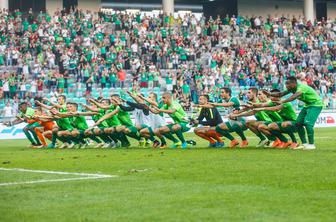 Olimpija tekmo odločila v treh minutah in spet švignila na vrh