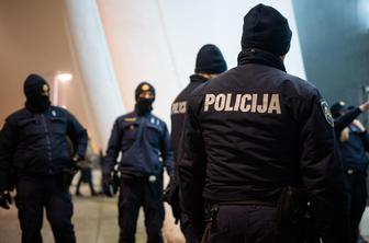 V Zagrebu brutalno pretepli mladeniča. S hudimi poškodbami je končal na urgenci.