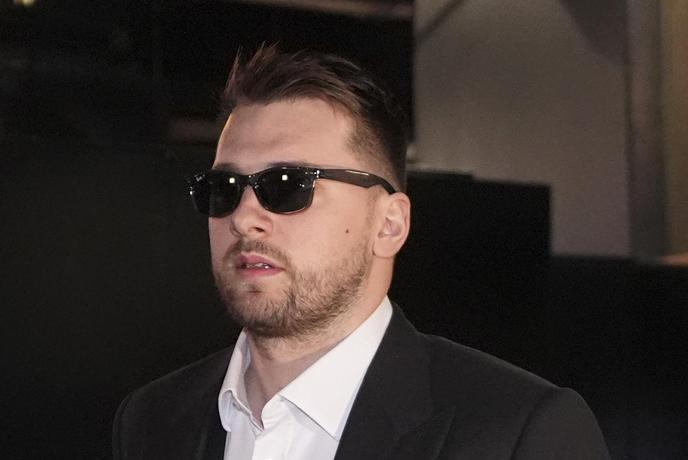 Luka Dončić za 21 milijonov evrov kupil hišo Marije Šarapove