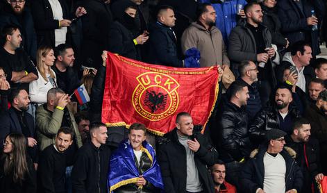 NZS pojasnjuje, zakaj je bilo v Stožicah toliko obeležij Kosova in Albanije