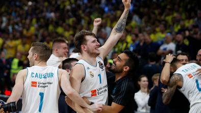 Ali je Luki Dončiću čestital bodoči soigralec v ligi NBA? #video