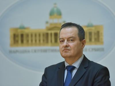 Zaradi hude pljučnice hospitalizirali srbskega notranjega ministra